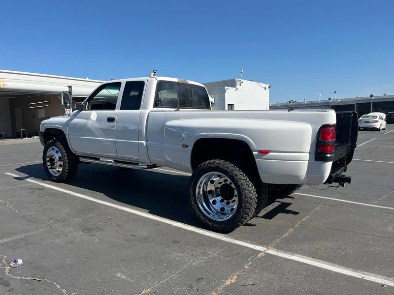 Final paint layers drying